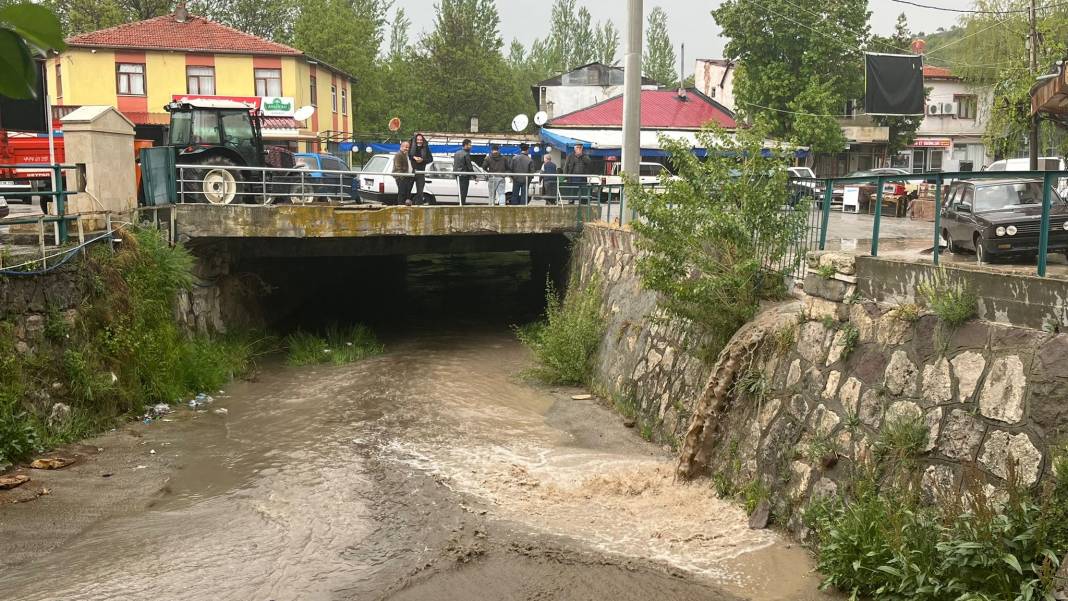 Konya’da yağmur yağışının ara vereceği tarih açıklandı 3