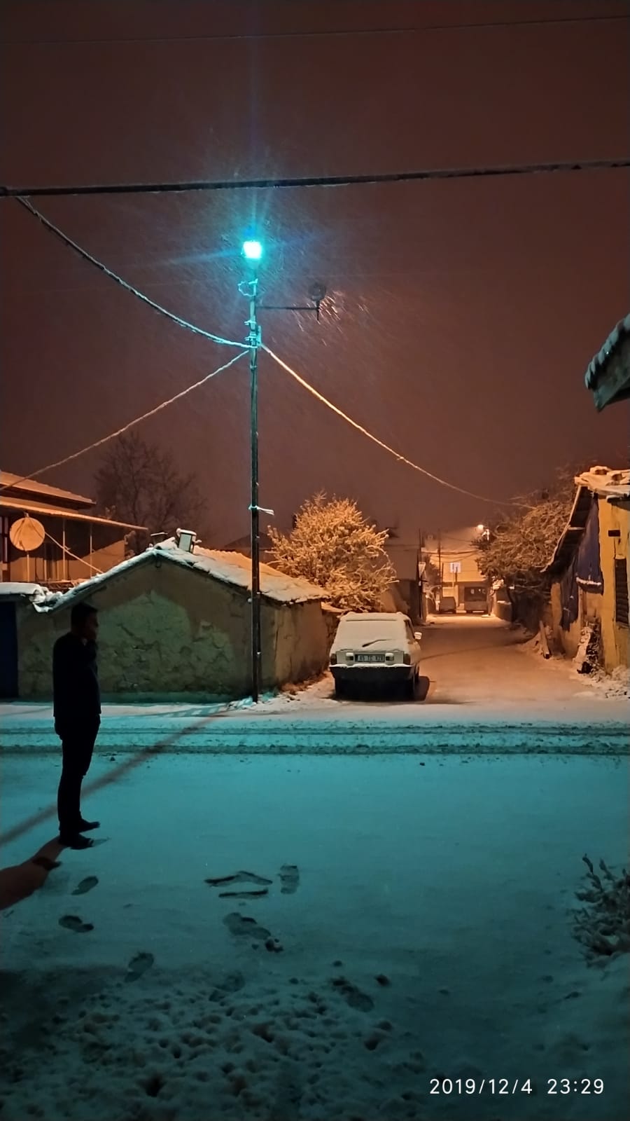 Konya'da bazı bölgelere mevsimin ilk karı yağdı 19