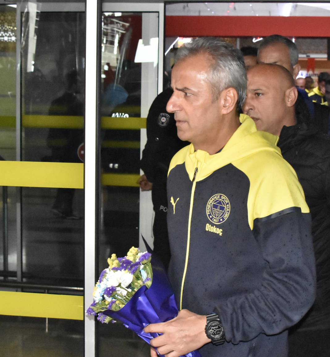 Fenerbahçe kafilesi Konya'da böyle karşılandı 14