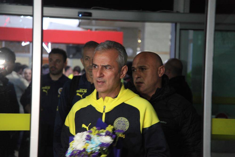 Fenerbahçe kafilesi Konya'da böyle karşılandı 6