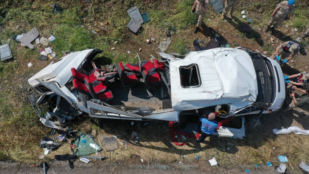 9 kişinin öldüğü kazada kahreden detay 29