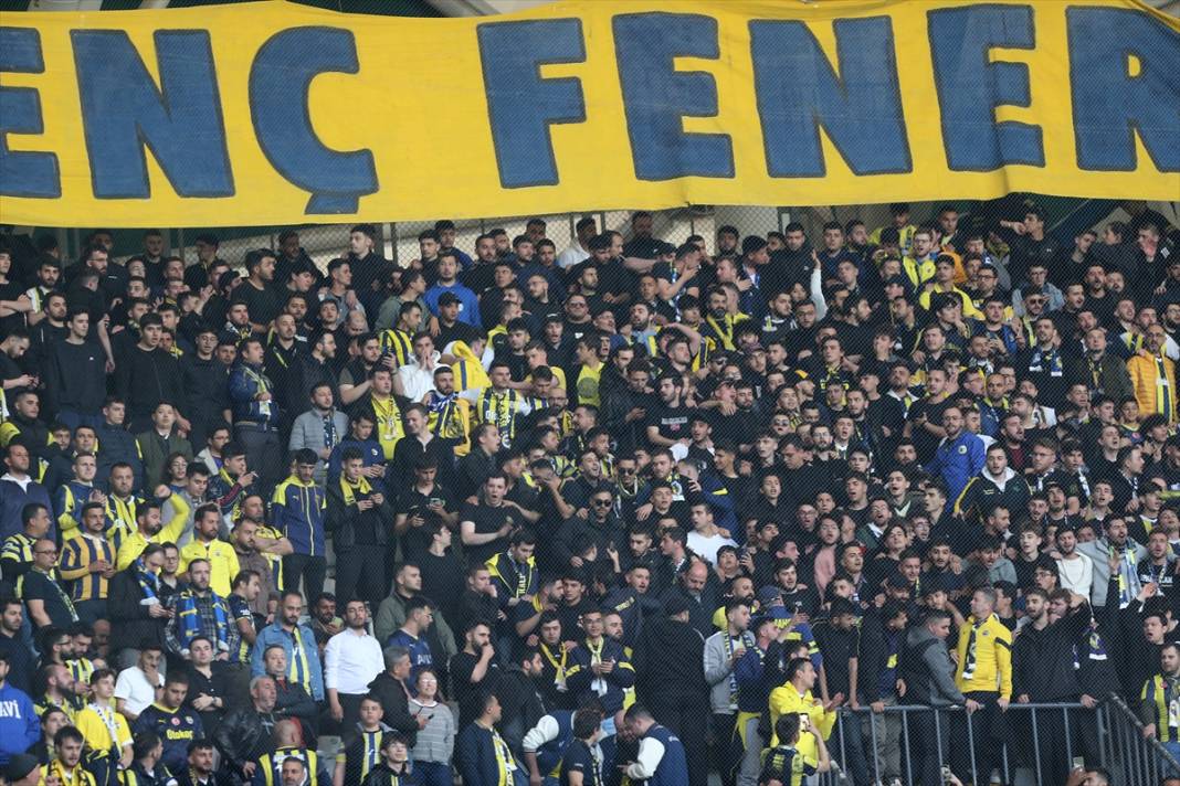 Konyaspor’un altın puanı kaptığı Fenerbahçe maçından kareler 103