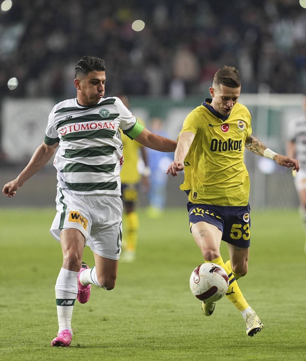 Konyaspor’un altın puanı kaptığı Fenerbahçe maçından kareler 41