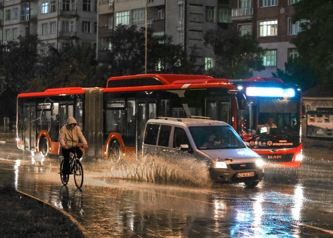 Konya’ya önce fırtına sonra yağış geliyor 11