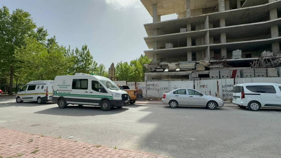 Konya’da esrarengiz olay: Şehrin merkezinde insan iskeleti bulundu 13