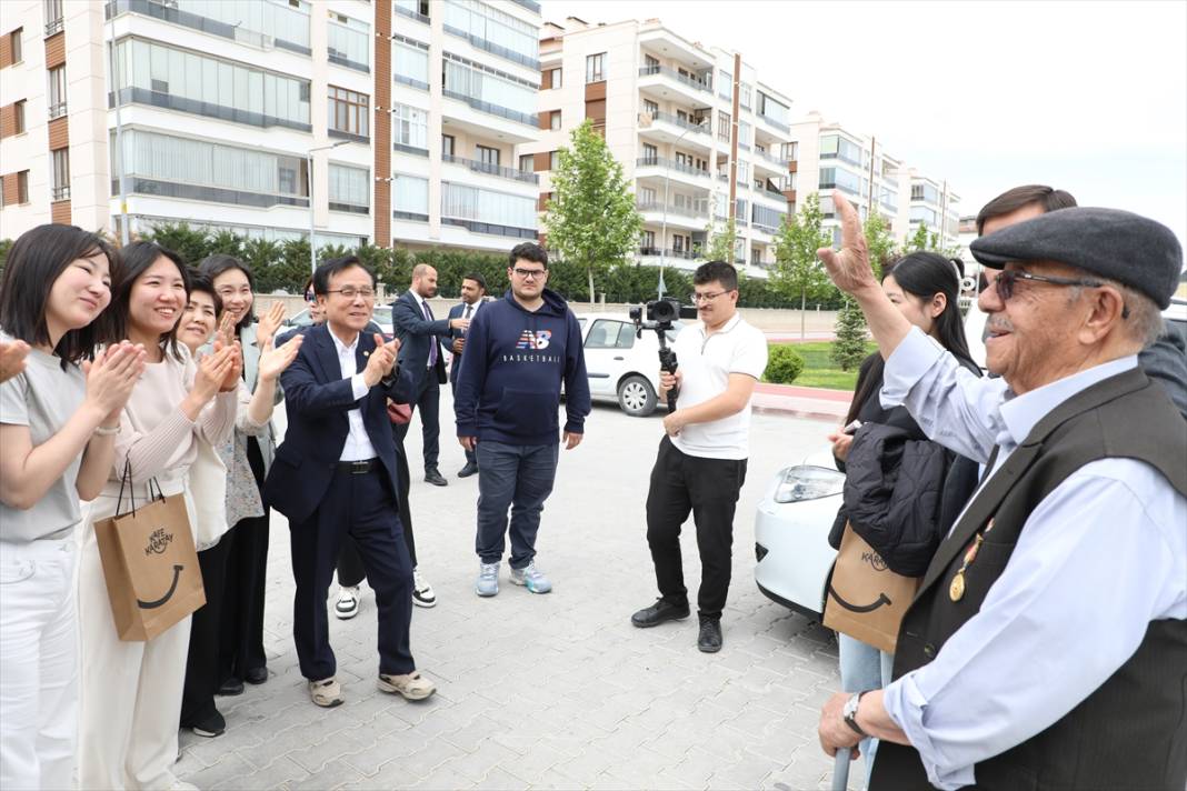 Konyalı Kore gazisine Seul'den sürpriz ziyaret 1