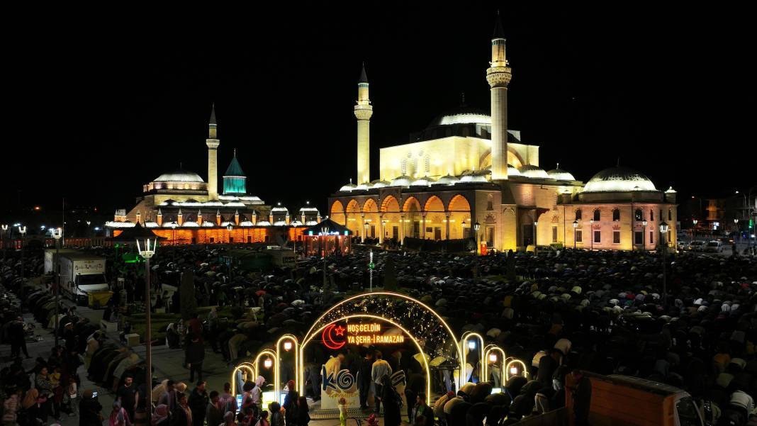 Konya 20 yılın zirvesinde! En çok Mevlana Müzesi ziyaret edildi 6