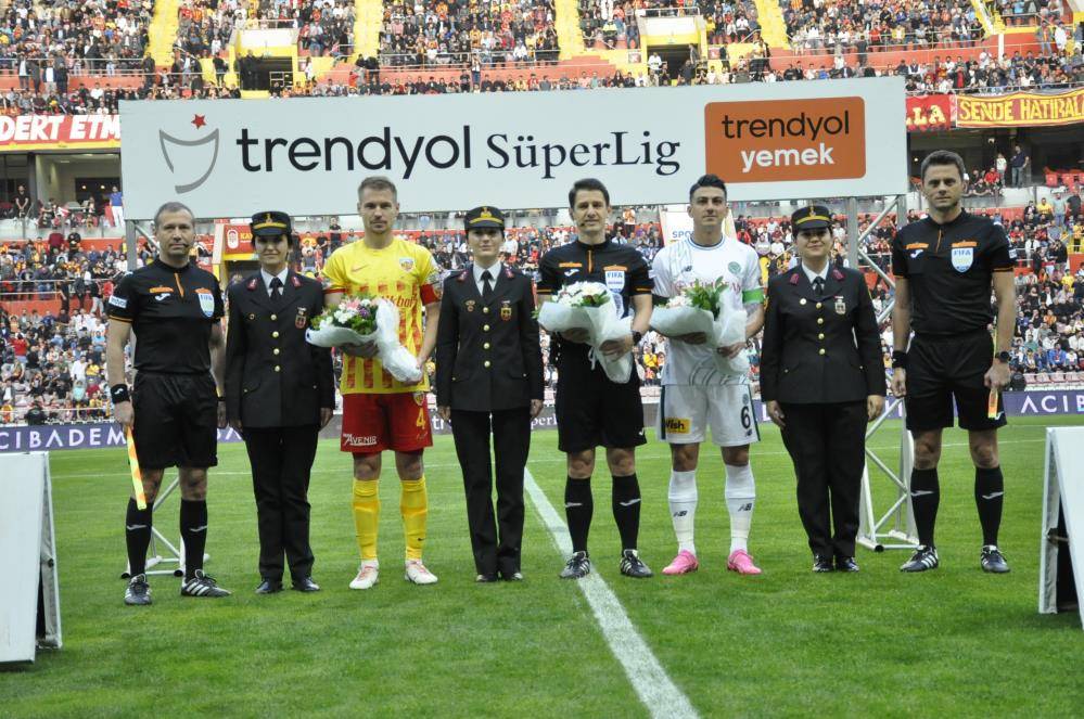 Ligde kalma hesapları yapan Konyaspor’un Kayserispor maçından kareler 3