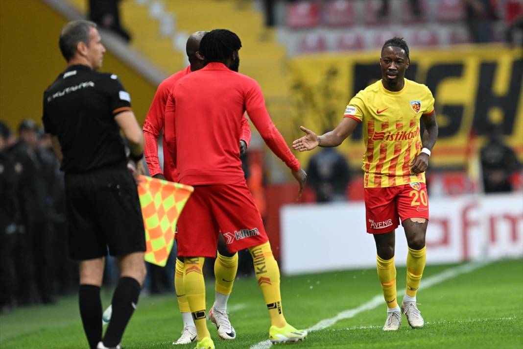 Ligde kalma hesapları yapan Konyaspor’un Kayserispor maçından kareler 70