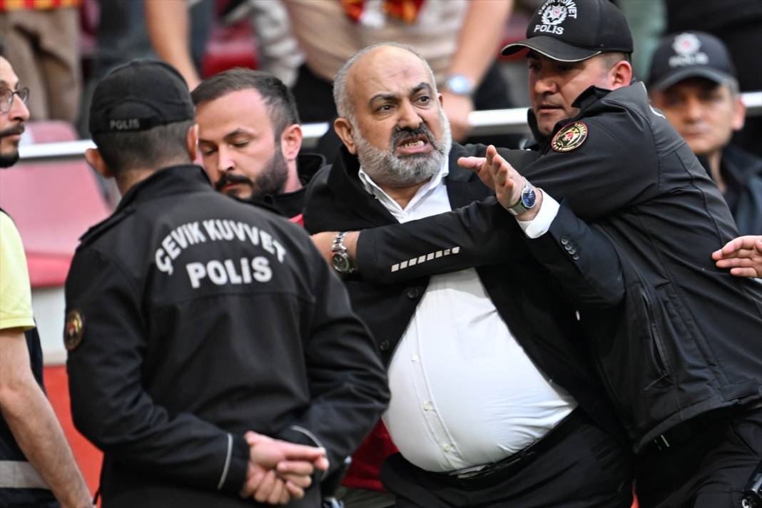Ligde kalma hesapları yapan Konyaspor’un Kayserispor maçından kareler 73