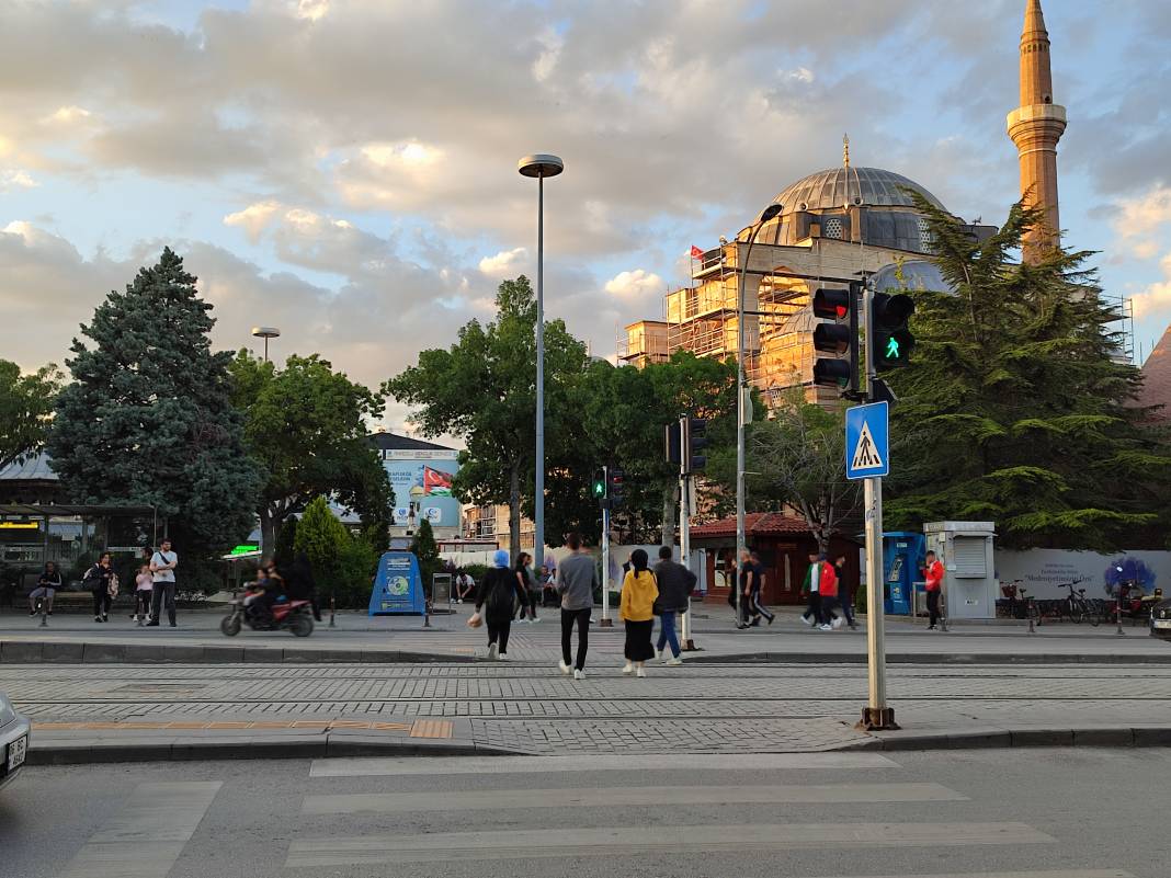 Konya’ya yağmur ve soğuk birlikte geliyor! Çamur detayı da var 11