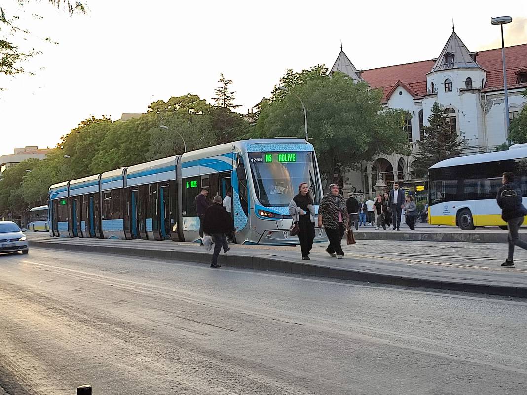 Konya’ya yağmur ve soğuk birlikte geliyor! Çamur detayı da var 12