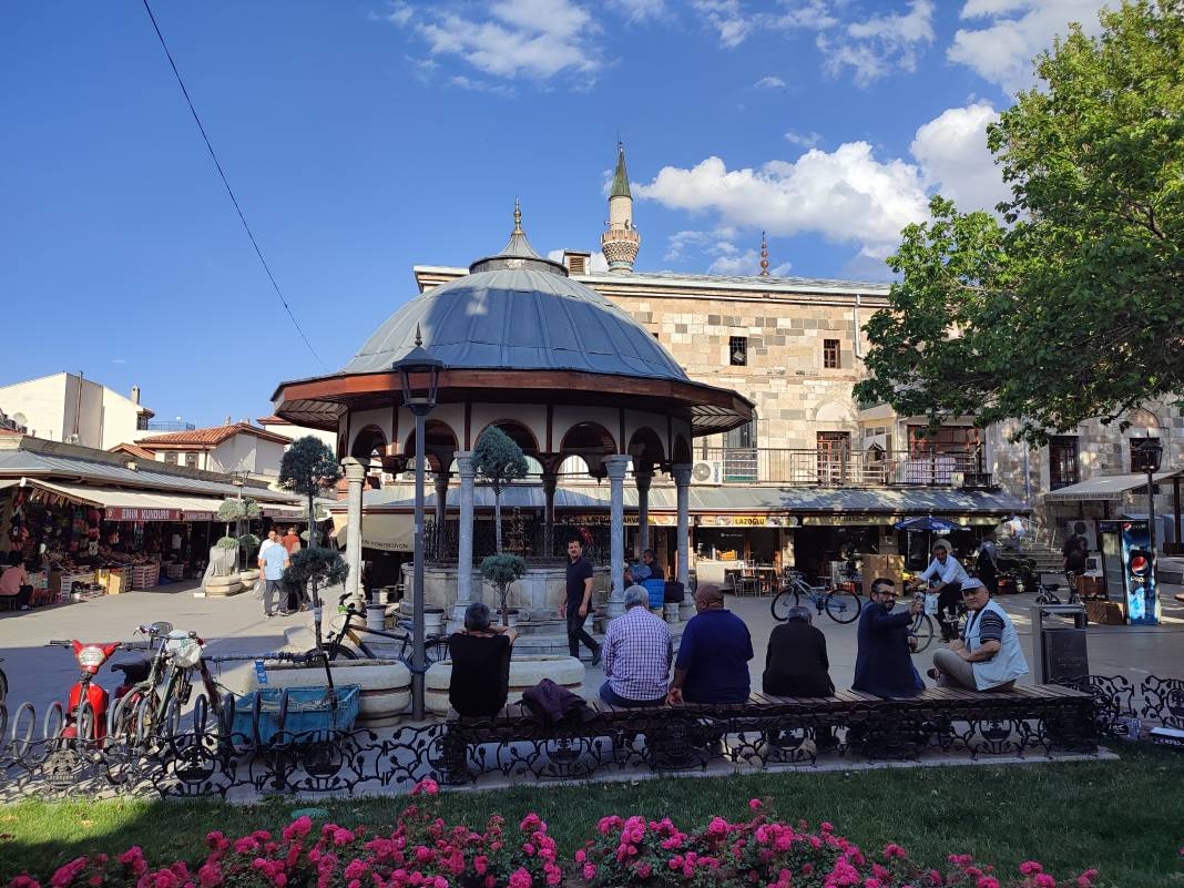 Konya, şehirde yaşayan emekli sayısıyla gündem oldu 17