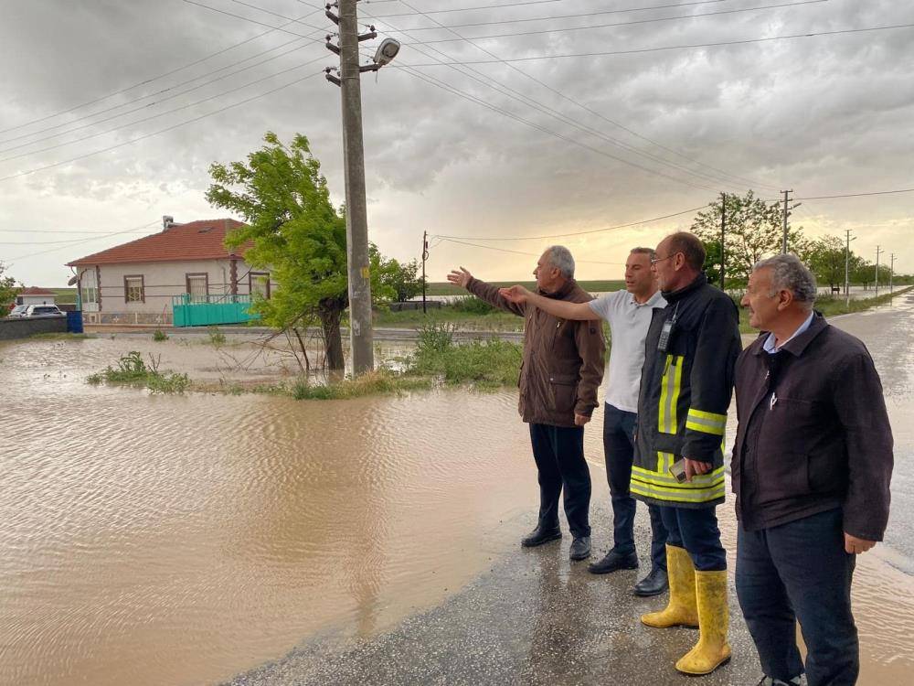 Konya’ya hafta sonu dahil 4 gün için uyarı: Şemsiyesiz çıkmayın! 8