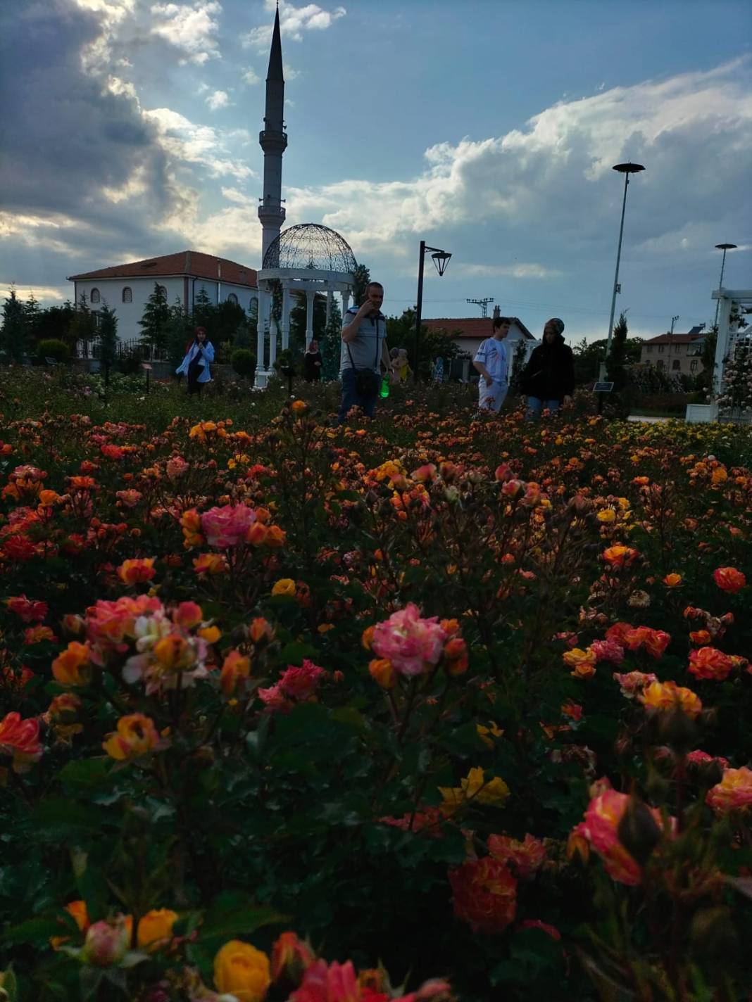 Karatay Gül Bahçesi Parkı yeni sezon için kapılarını açtı 12