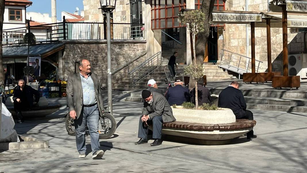 Konya bugün de ıslandı! Yeni tahminler 30 dereceyi gösteriyor 8