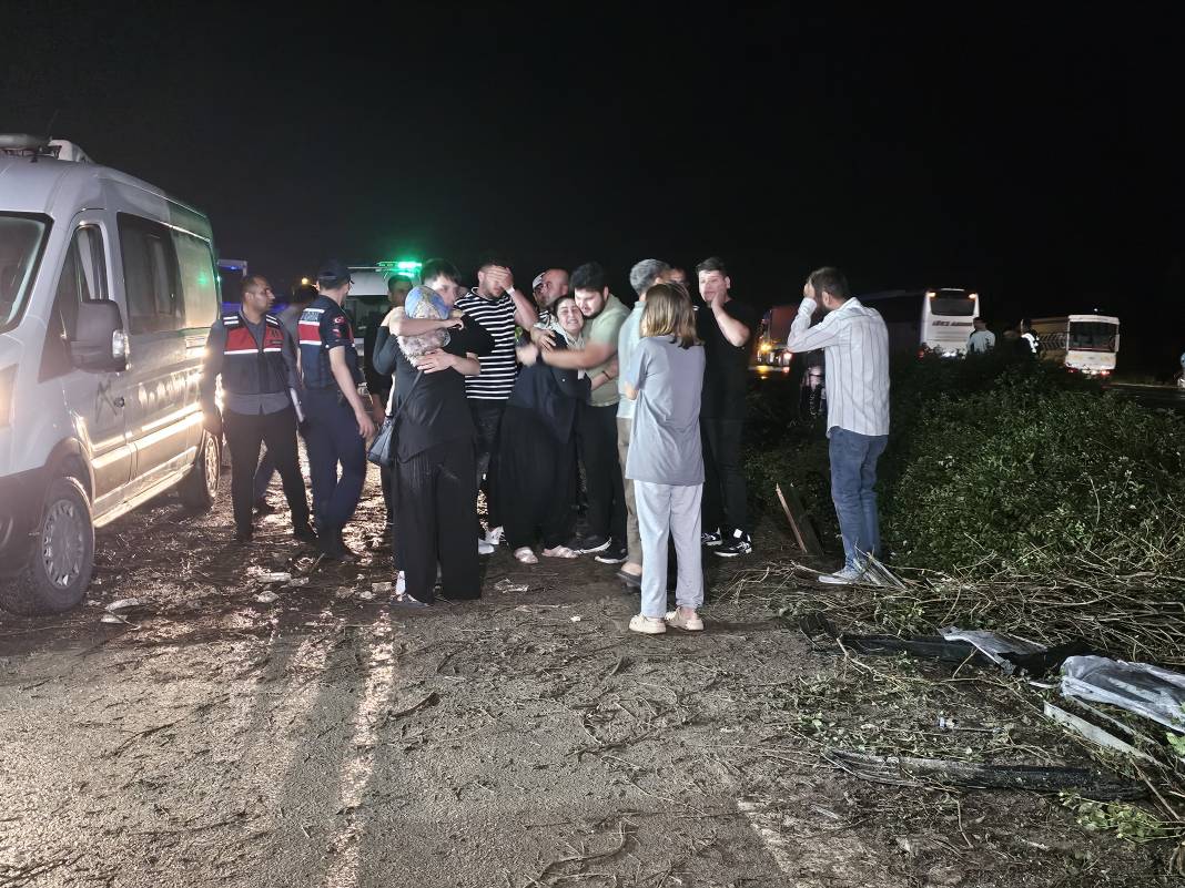 Katliam gibi kazada ölü sayısı 12’ye yükseldi 1