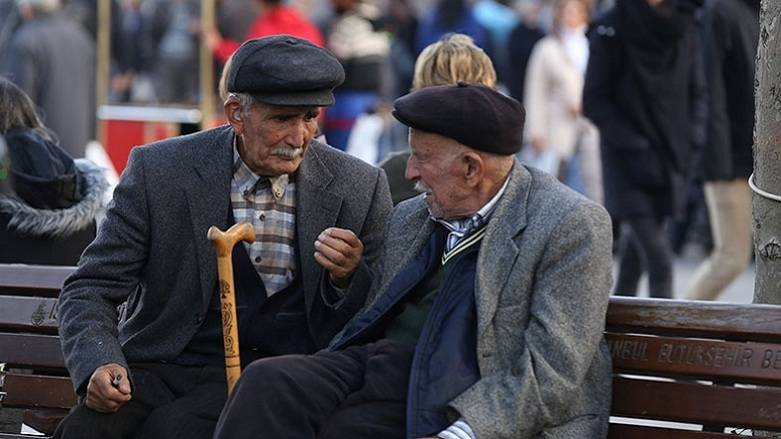 Cumhuriyet tarihinde bir ilk! Türkiye ilk kez bu kadar yaşlandı 2