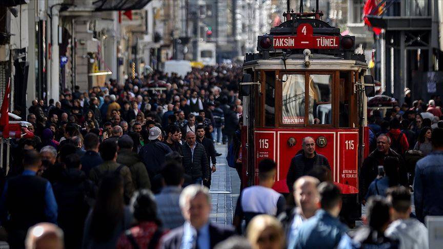 Cumhuriyet tarihinde bir ilk! Türkiye ilk kez bu kadar yaşlandı 8