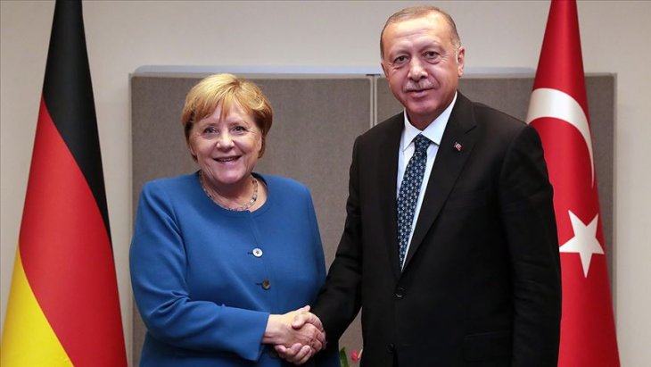 Erdoğan ile Merkel Libya ve Suriye'yi görüştü