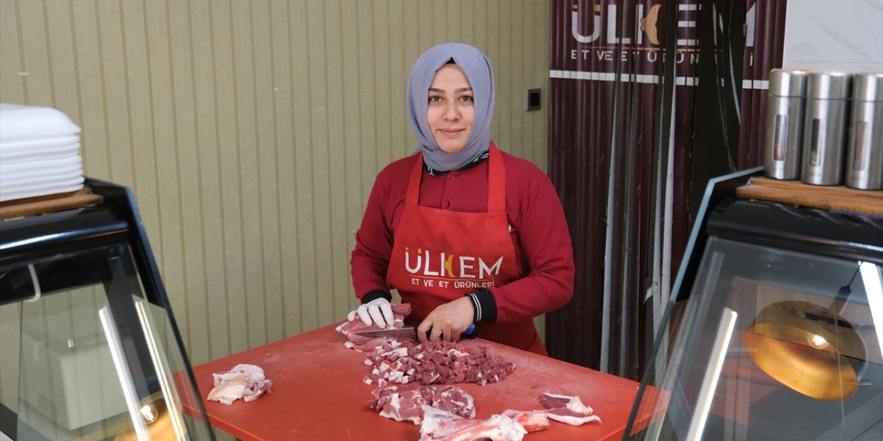 Konya’da camdaki yazıyı görüp ilk adımını attı, azmiyle kendi iş yerini açtı