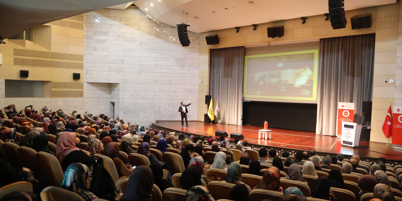 Konya’da Kur’an Kursu öğrencilerine Yangın ve İlkyardım semineri