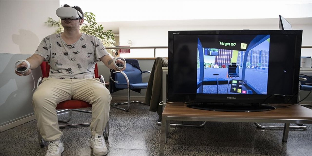 Sanal gerçeklik ile iş makinesi kullanmayı öğretiyorlar