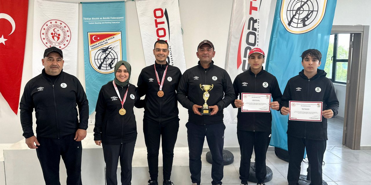 Karatay Belediyesi Spor Kulübü başarılarıyla Konya ve Türkiye’nin gururu oldu