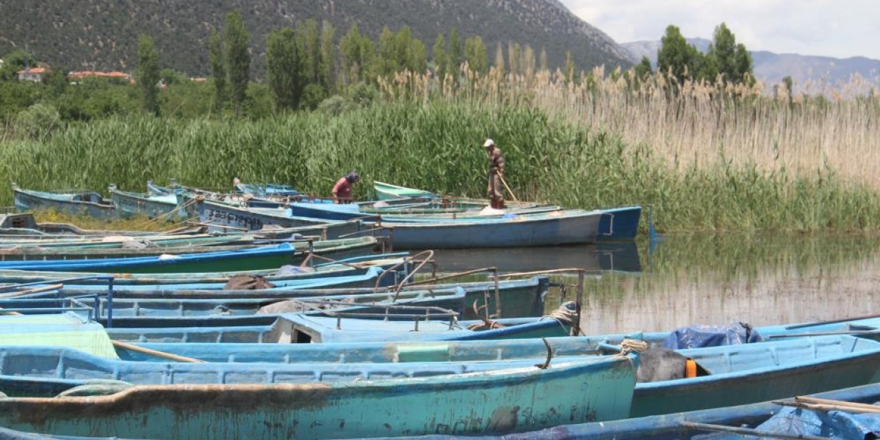 Konya Beyşehir’deki balıkçılar “vira bismillah” demeye hazırlanıyor
