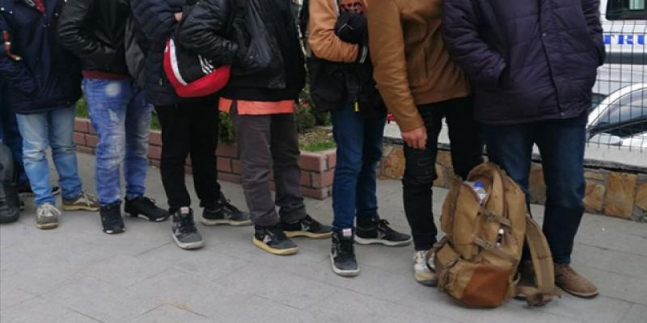 Huzur uygulamasında 839 düzensiz göçmen yakalandı