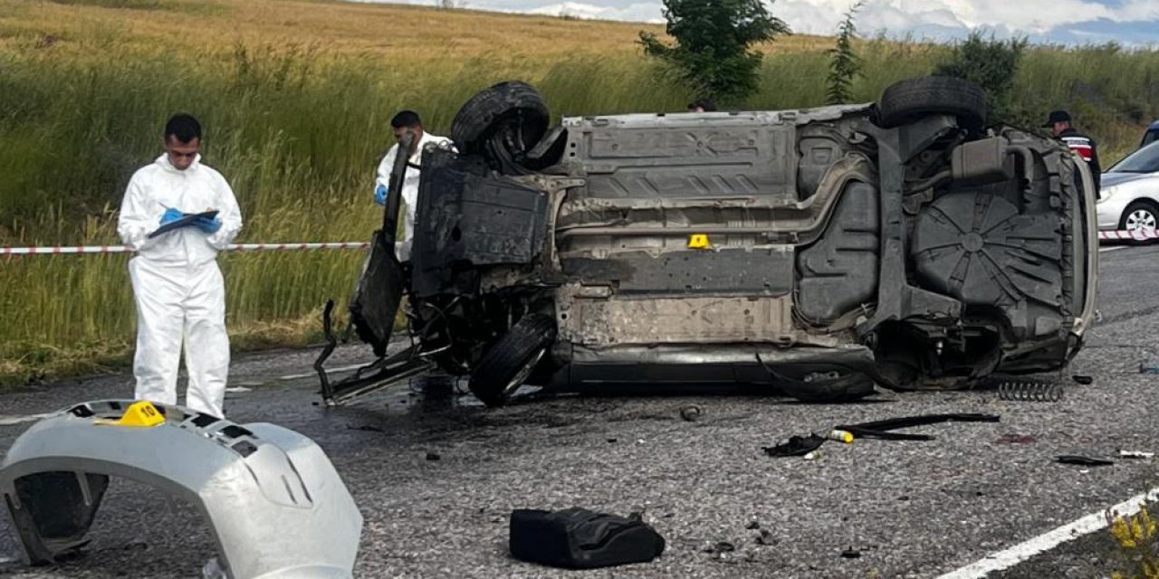Takla atan otomobildeki 1 kişi öldü, 3 kişi yaralandı