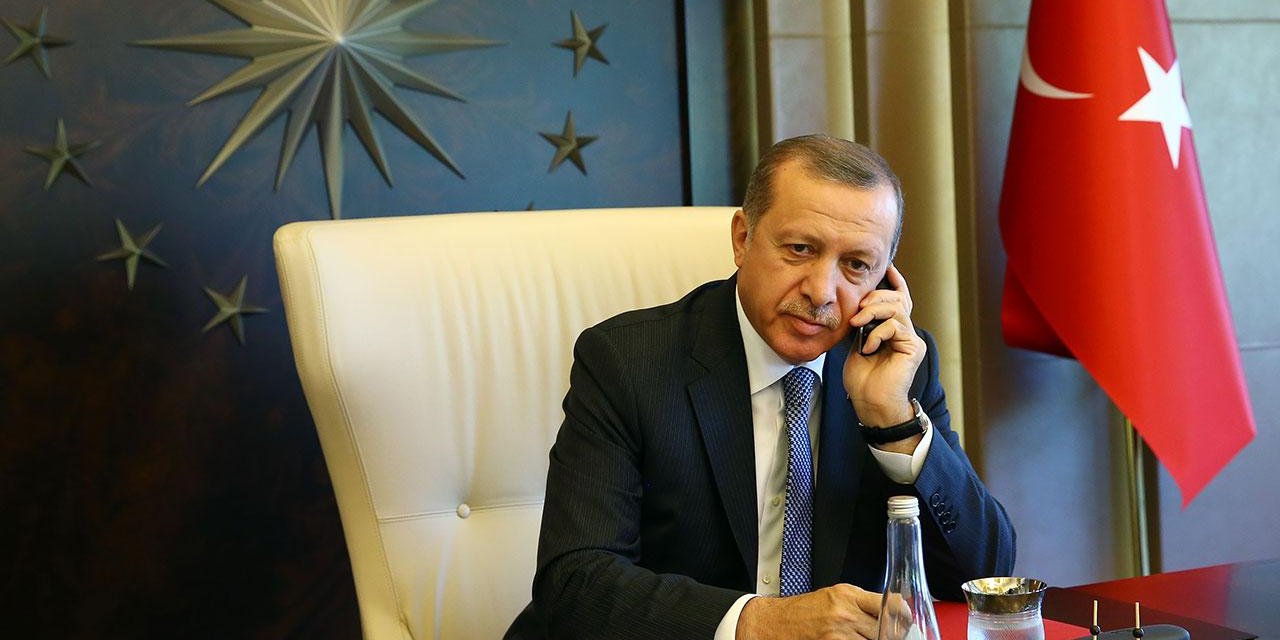Cumhurbaşkanı Erdoğan, Cudi Dağı Üs Bölgesi'ndeki Mehmetçikle görüştü