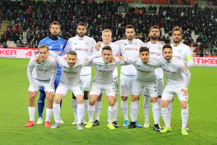Konyaspor'da istikrar abidesi iki futbolcu