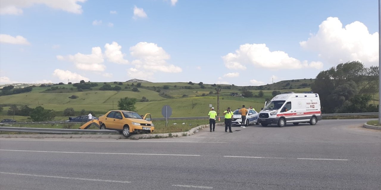 İki ayrı kaza: 8 yaralı