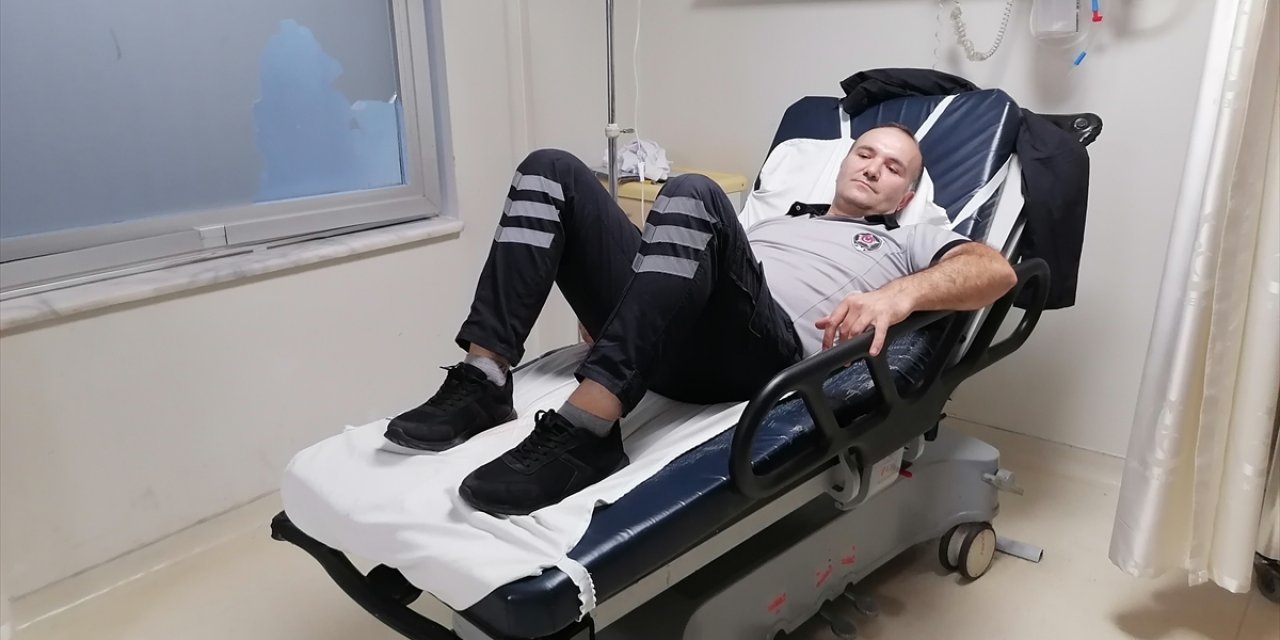 Hastanede dehşet saçtı, güvenlik görevlisini bıçakladı