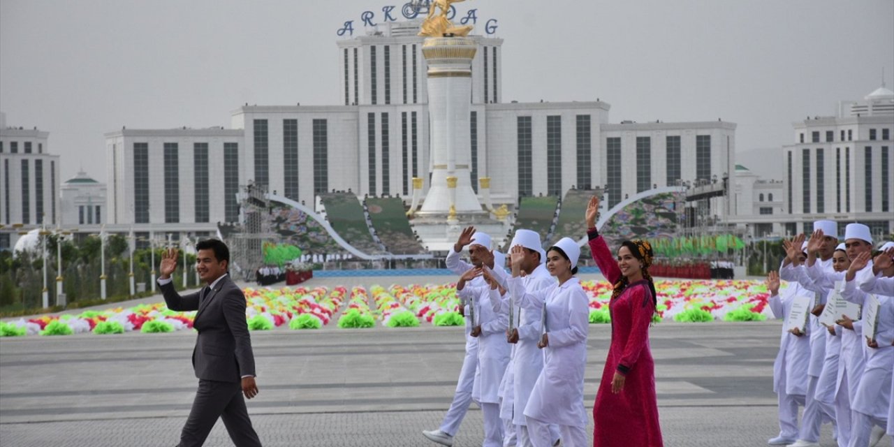 Türkmenistan'ın ilk "akıllı şehri"nin açılışı yapıldı