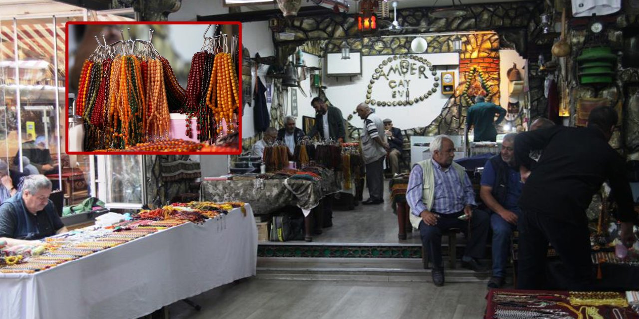 Konya’nın tek tespihçiler kahvesinde hem sohbet hem de ticaret dönüyor