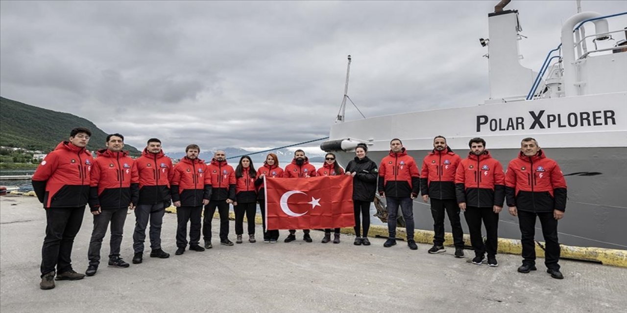 Türk ekip Kuzey Kutbu yolunda
