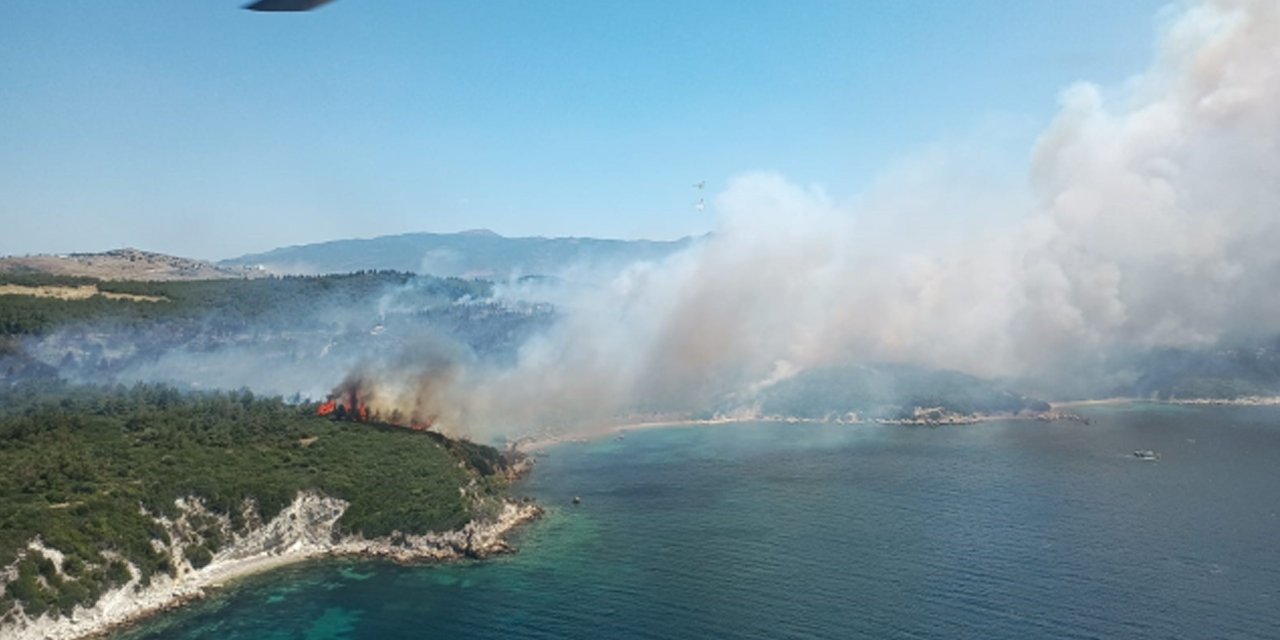İzmir’deki orman yangınlarına çok sayıda ekip müdahale ediyor