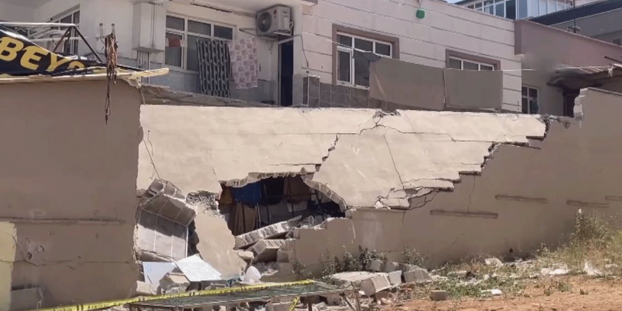 Son Dakika: Gaziantep'te hasarlı iki bina çöktü! Yaralılar var