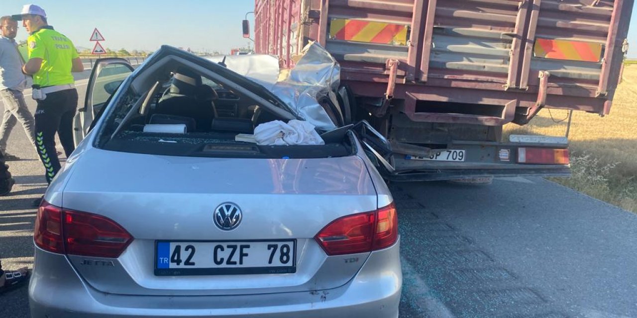 Konya’da otomobil kamyona ok gibi saplandı: 5 yaralı