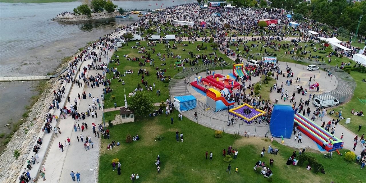 Konya, göl manzaralı festivale hazırlanıyor