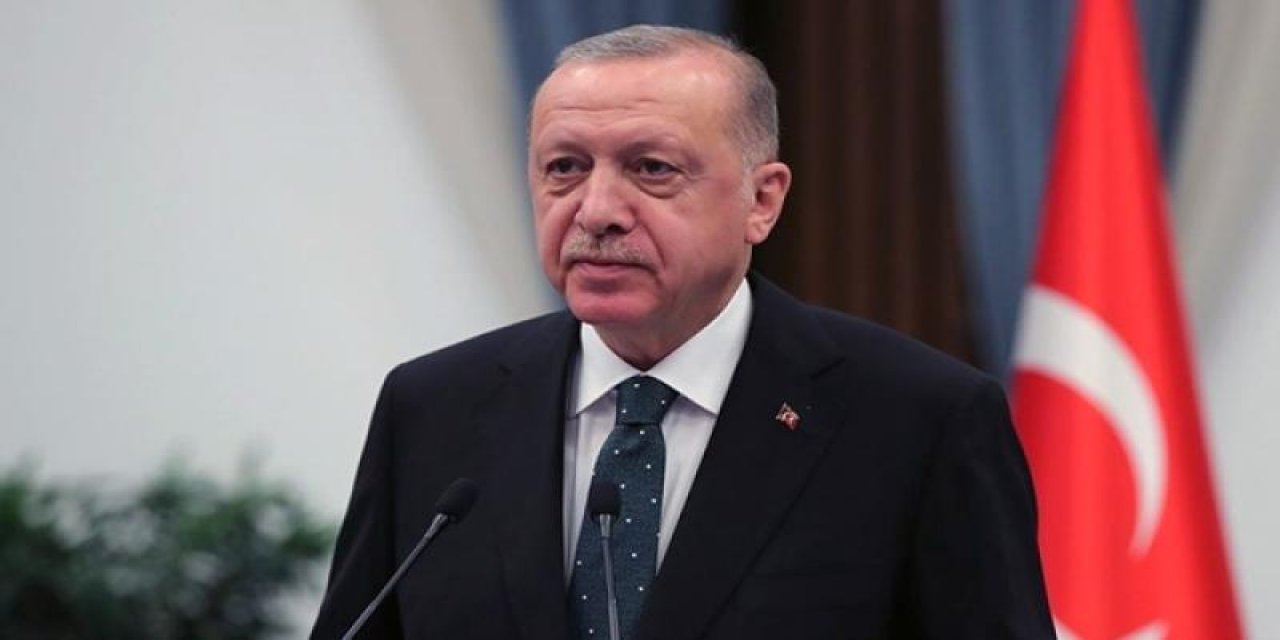 Cumhurbaşkanı Erdoğan'dan aşure günü mesajı