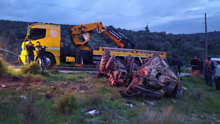 Traktörün altında kalan yaşlı adam öldü