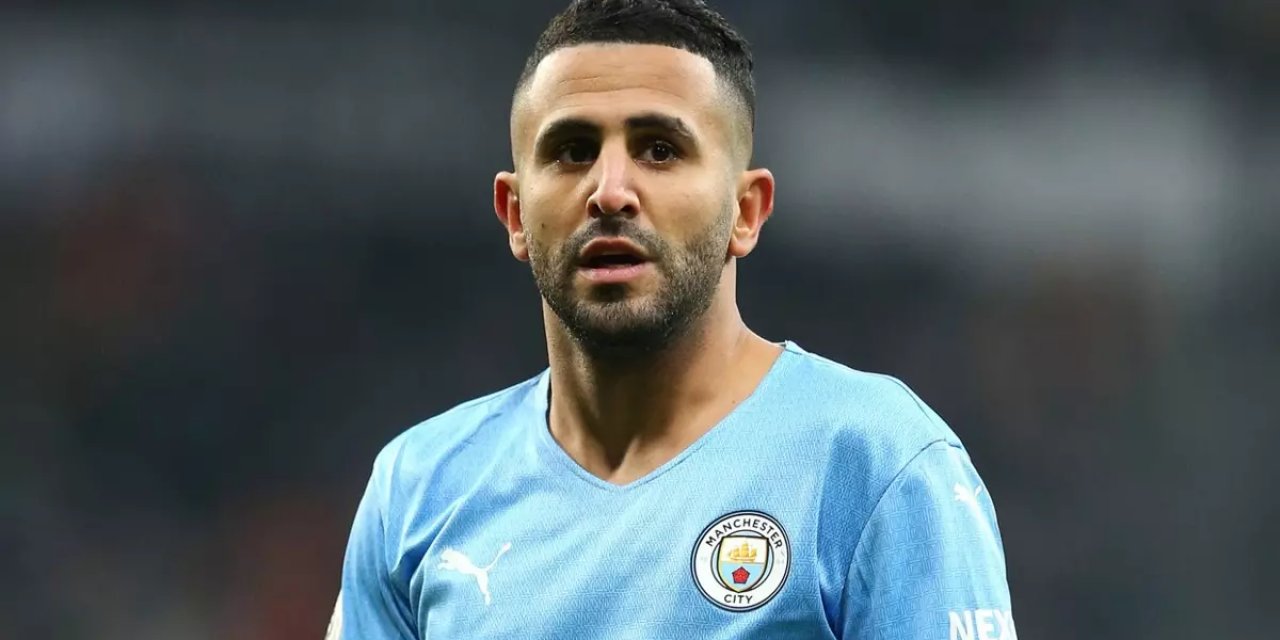 Riyad Mahrez resmen Al-Ahli'de