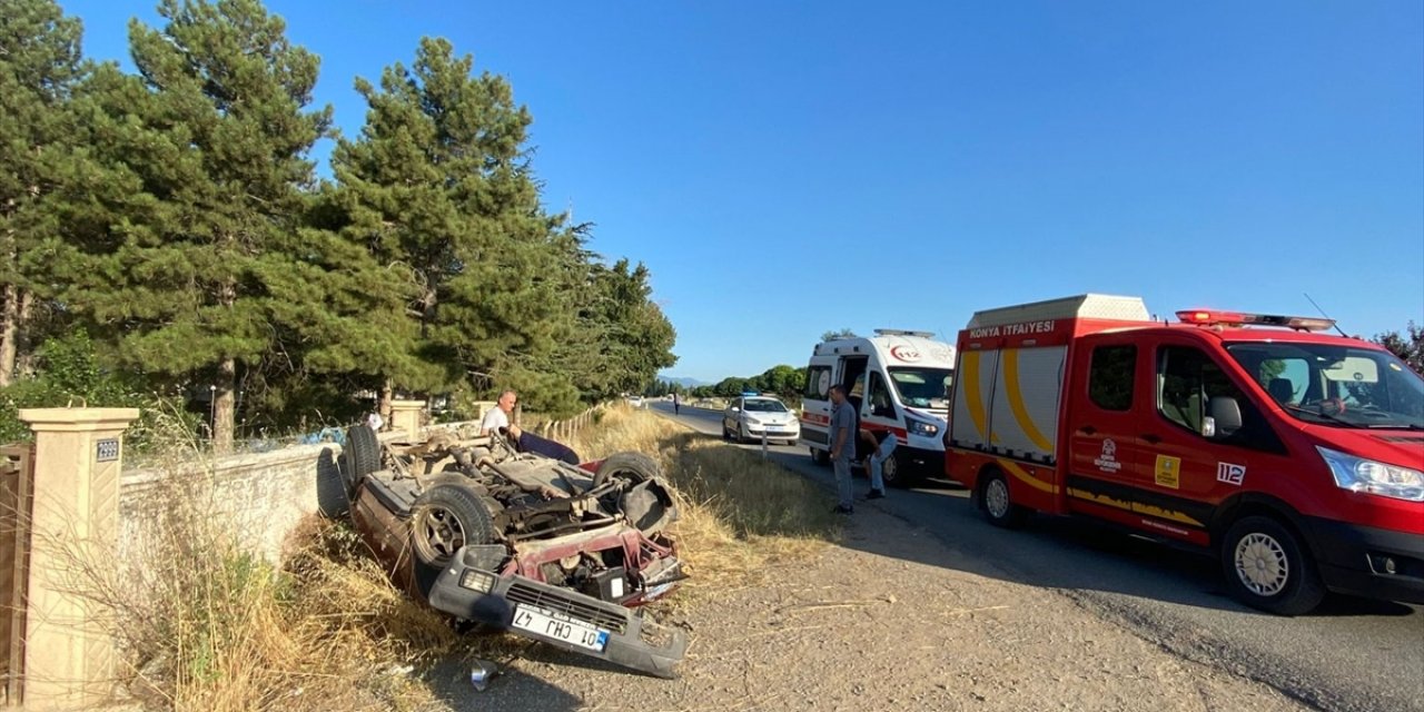 Feci kaza! Konya’da otomobil devrildi: 4 yaralı