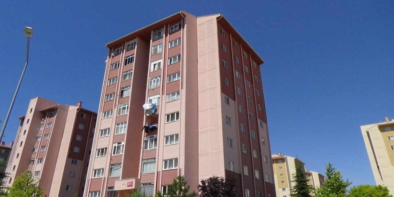 8. kattan düşen 3 çocuk sahibi kadın hayatını kaybetti