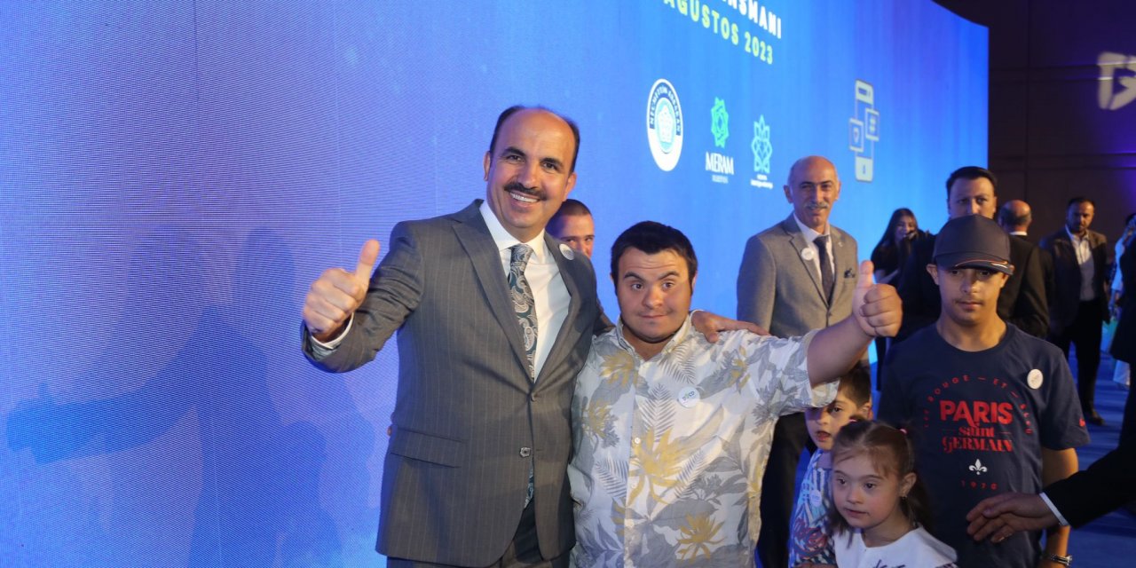 Başkan Altay, bir isme çok özel “Dosd” teşekkürü etti