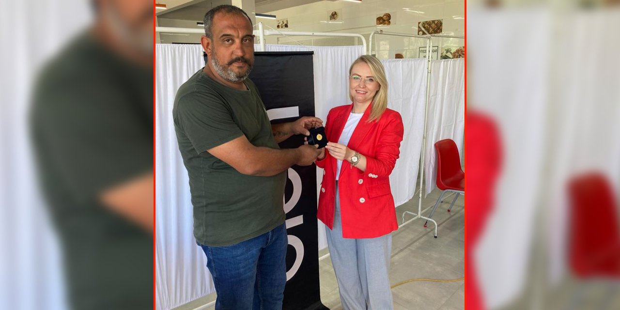 Kızılay’dan rekor kıran bağışçıya altın madalya