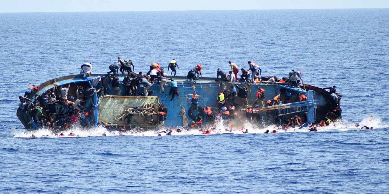 Son Dakika: İtalya’da göçmen teknesi battı: Çok sayıda ölü var